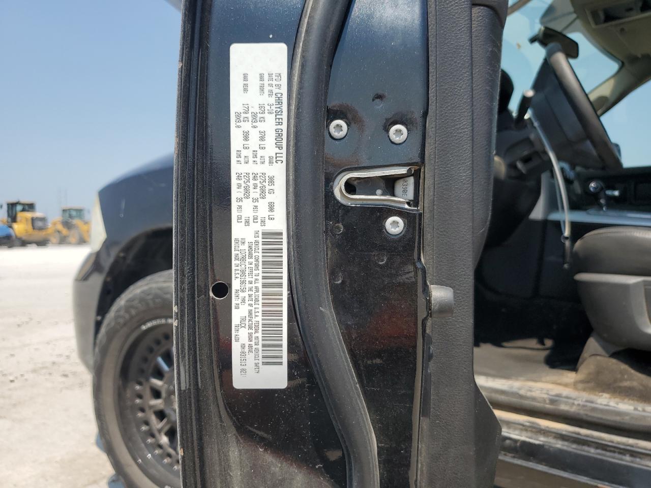 2010 Dodge Ram 1500 VIN: 1D7RB1CT8AS196150 Lot: 67450495