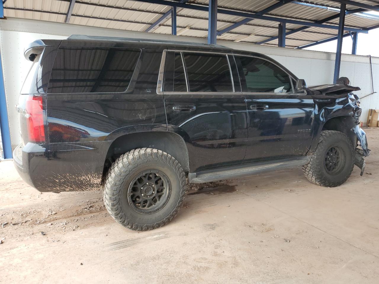 2017 Chevrolet Tahoe C1500 Lt VIN: 1GNSCBKC5HR282573 Lot: 70836905
