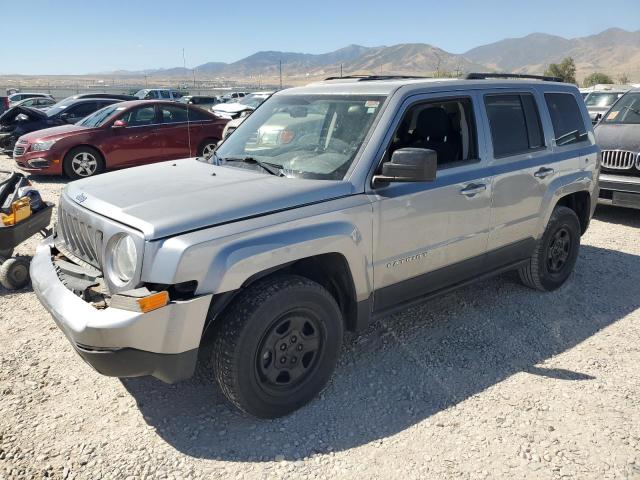  JEEP PATRIOT 2015 Srebrny