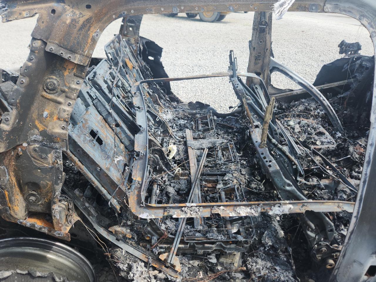 2017 Audi Q7 Premium Plus VIN: WA1LHAF74HD038667 Lot: 67385195