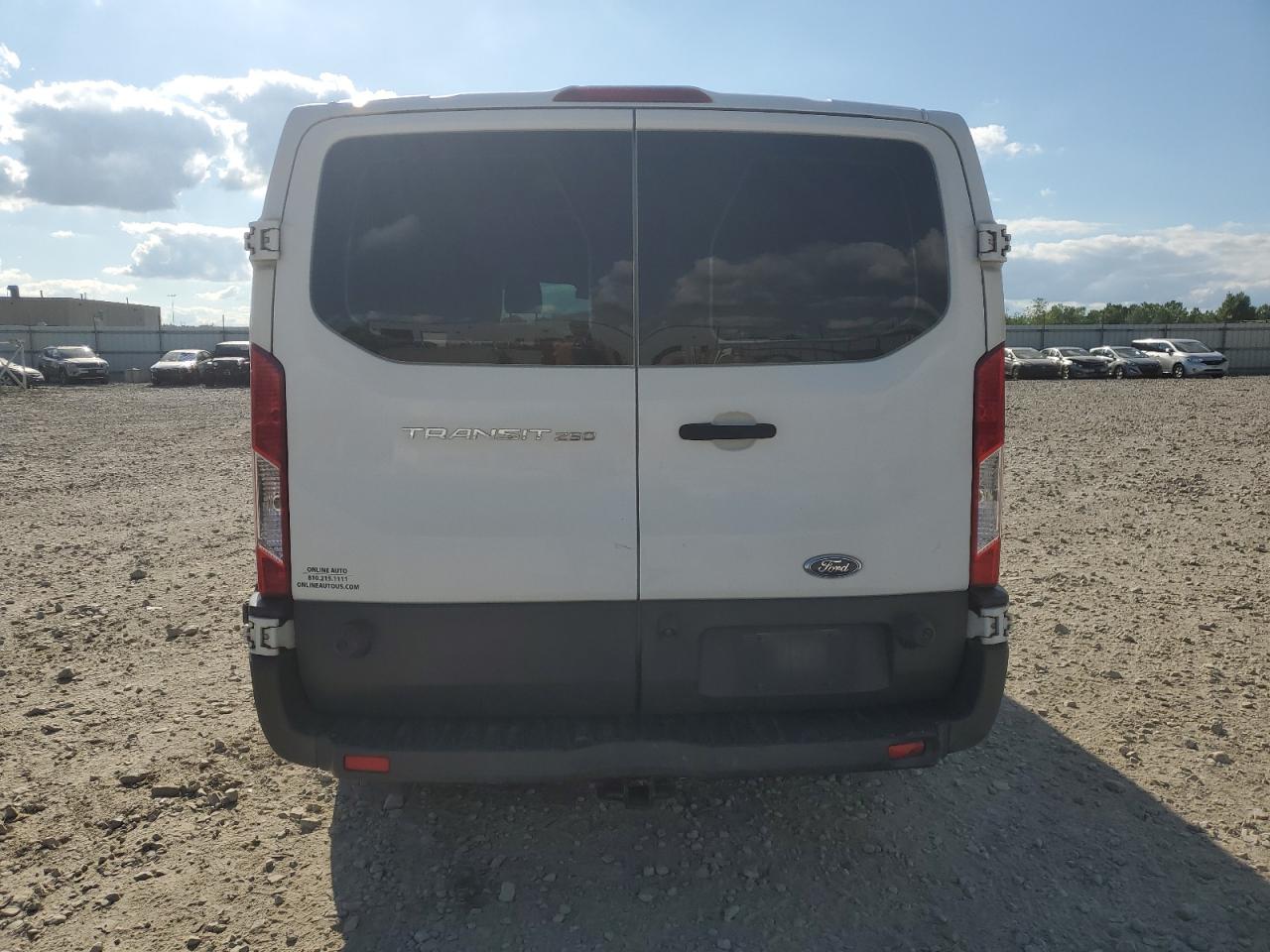 2016 Ford Transit T-250 VIN: 1FTYR2ZM5GKB21888 Lot: 69634115