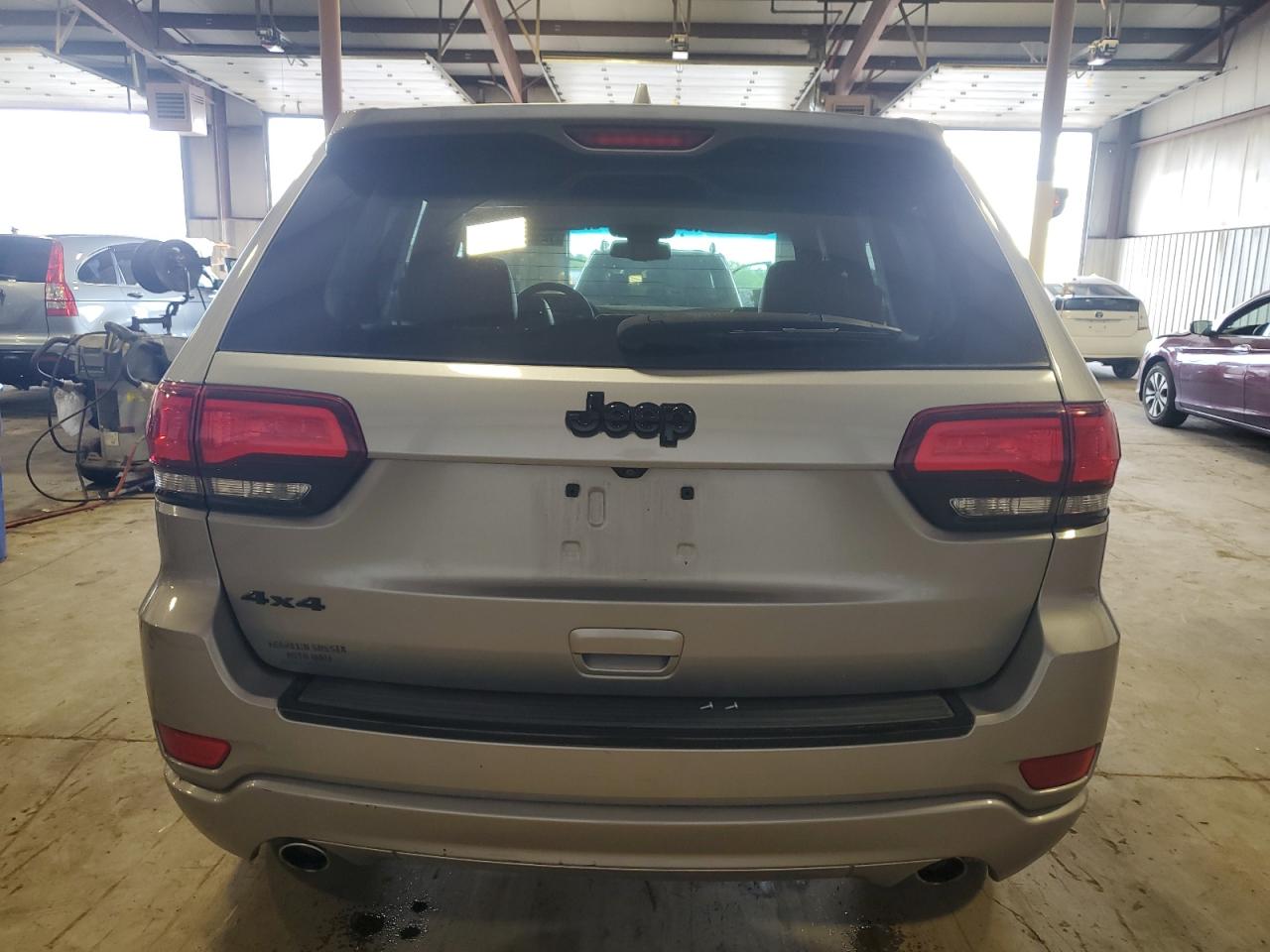 2015 Jeep Grand Cherokee Laredo VIN: 1C4RJFAG2FC157698 Lot: 70369305