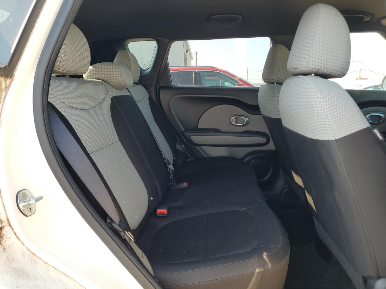 2018 Kia Soul VIN: KNDJN2A23J7562971 Lot: 65405995