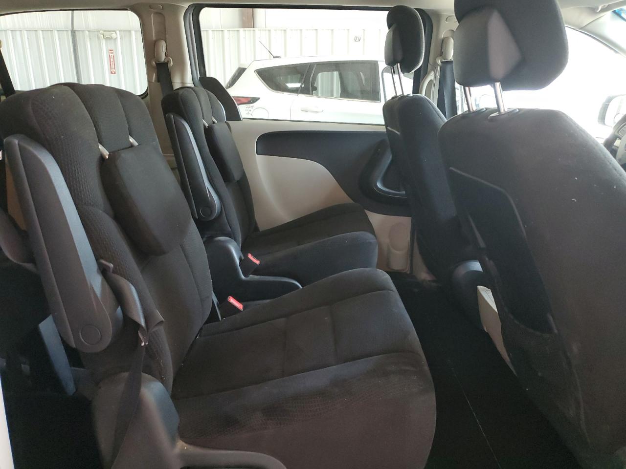 2013 Dodge Grand Caravan Sxt VIN: 2C4RDGCG9DR553576 Lot: 68500115