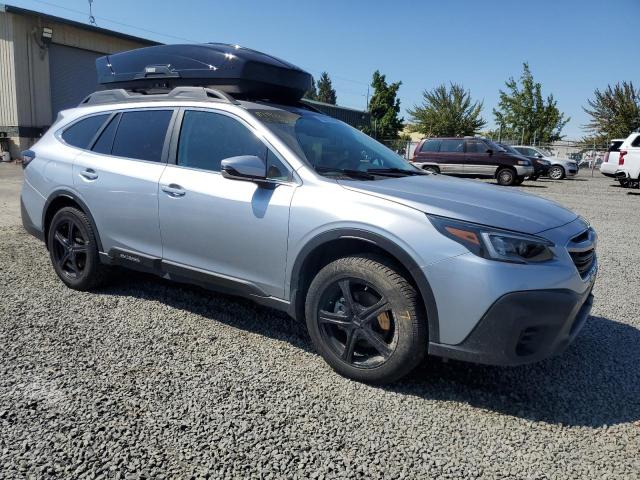  SUBARU OUTBACK 2022 Серебристый