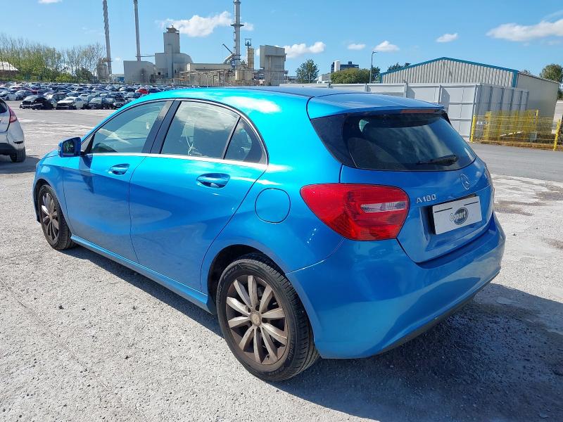 2014 MERCEDES BENZ A180 SE EC