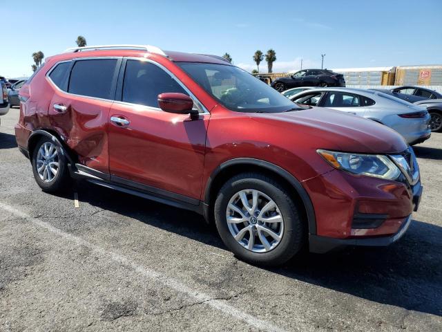  NISSAN ROGUE 2018 Czerwony