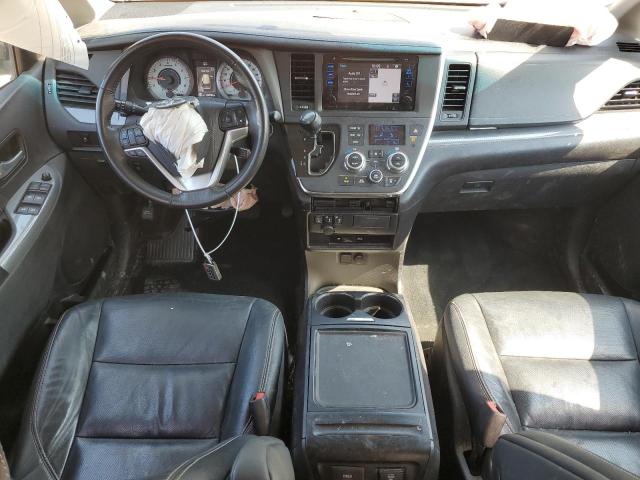  TOYOTA SIENNA 2017 Серый