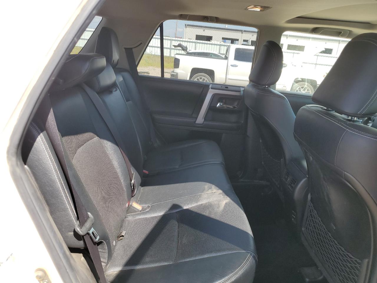 2014 Toyota 4Runner Sr5 VIN: JTEBU5JR2E5169899 Lot: 70698935