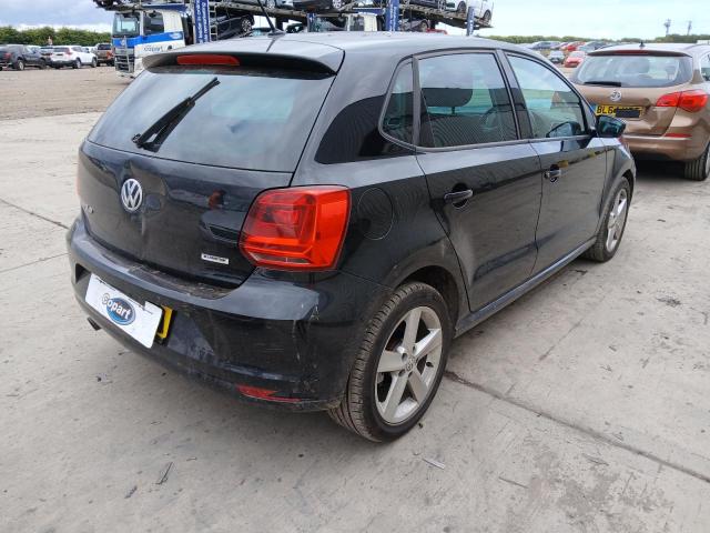 2016 VOLKSWAGEN POLO SEL T