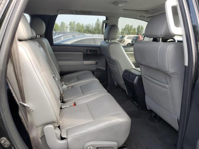 2016 TOYOTA SEQUOIA SR5  
