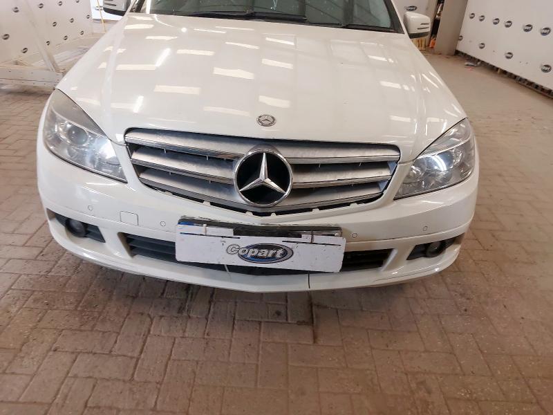 2010 MERCEDES-BENZ C180 BLUE-CY EXEC SECGI A C180 CGI BLUEEFFICIENCY EXECUTIVE