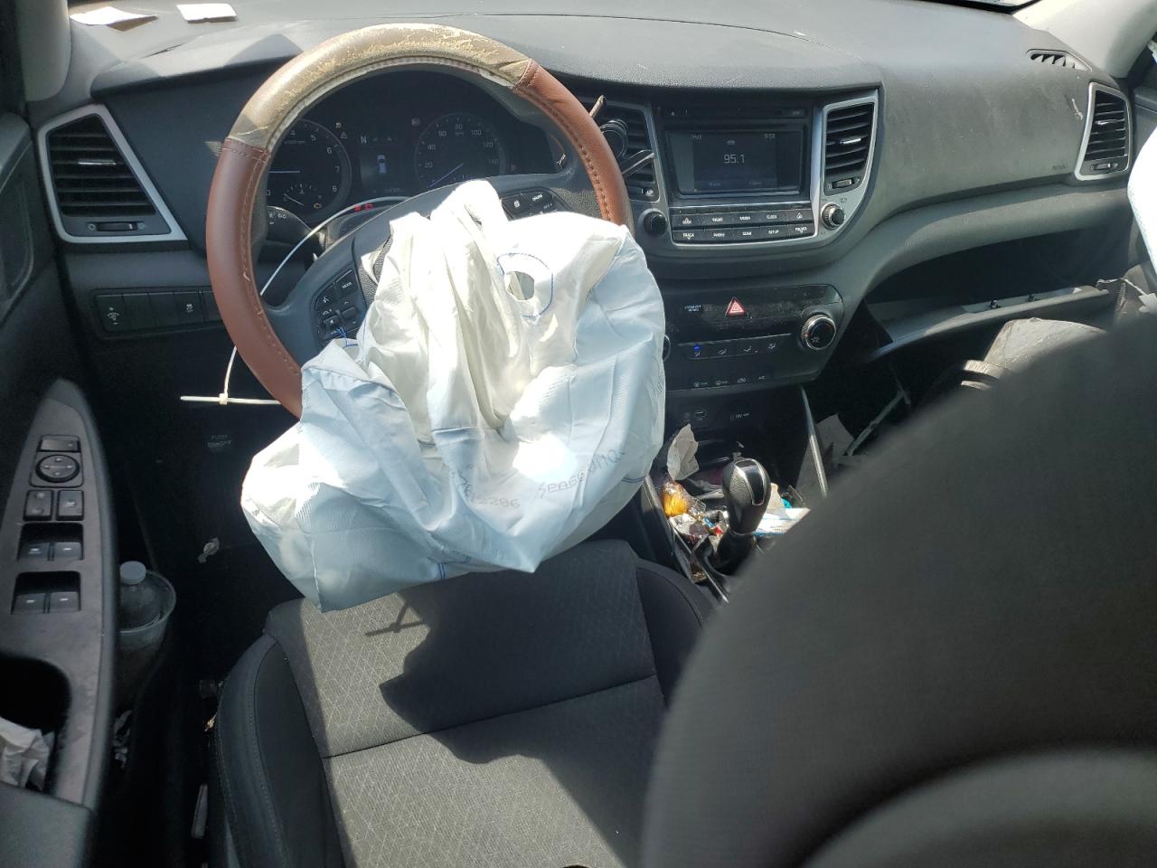 2017 Hyundai Tucson Limited VIN: KM8J33A4XHU485147 Lot: 69890345