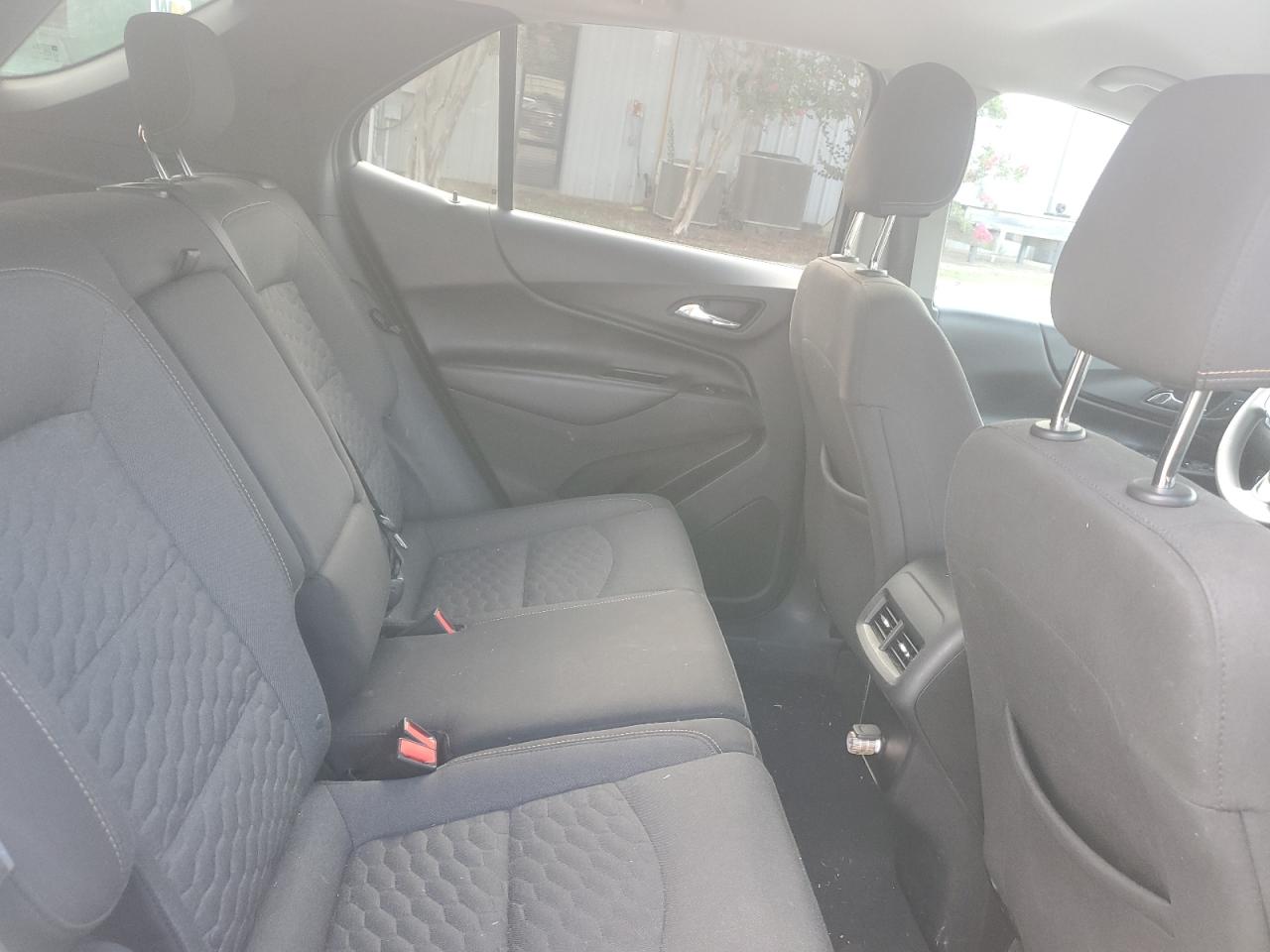 2018 Chevrolet Equinox Lt VIN: 2GNAXJEV1J6213551 Lot: 68836265