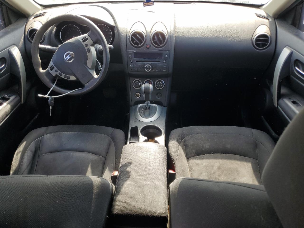 2010 Nissan Rogue S VIN: JN8AS5MV3AW131055 Lot: 70958545