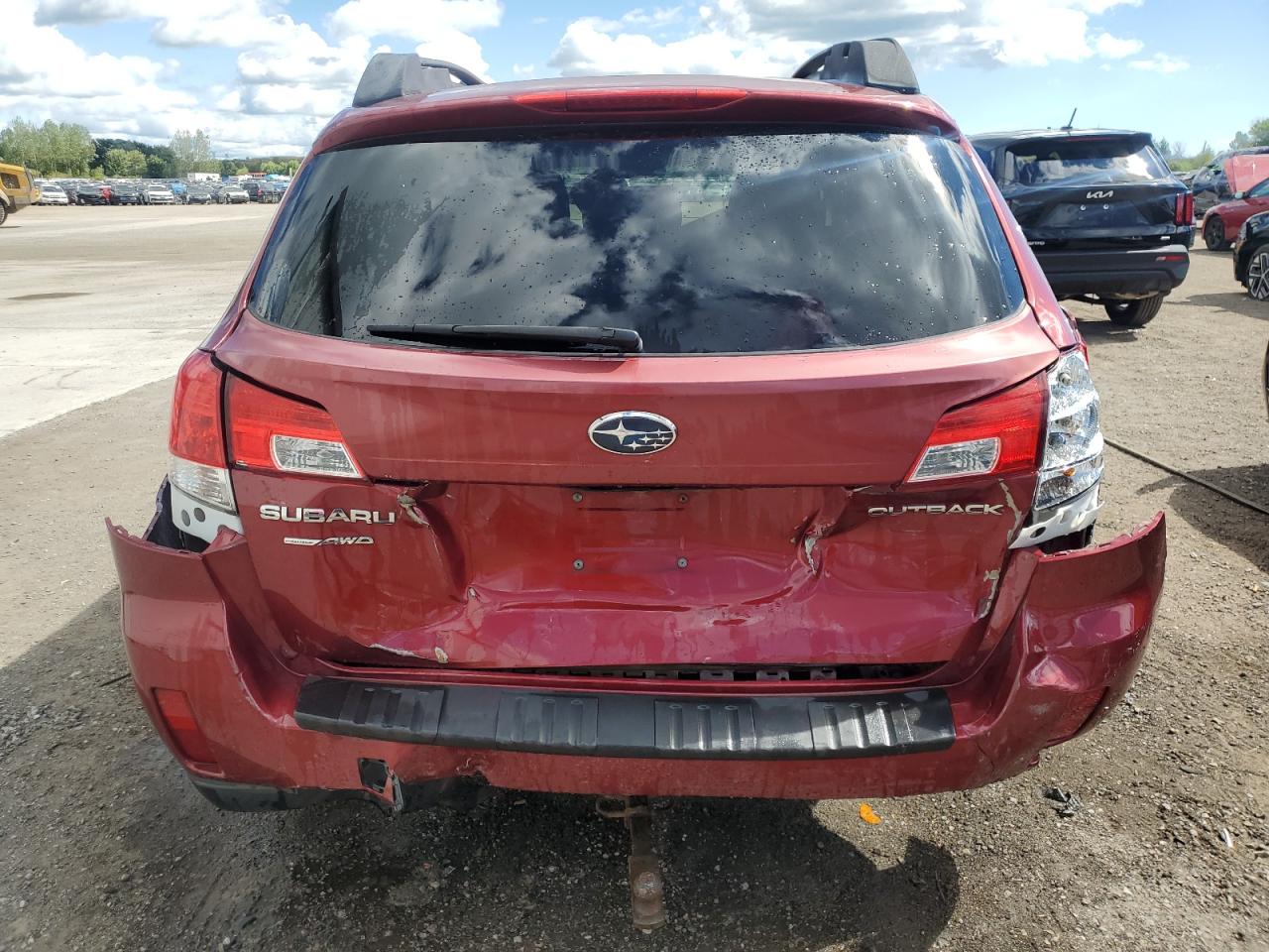 2013 Subaru Outback 2.5I Premium VIN: 4S4BRGBC7D3308572 Lot: 70027125