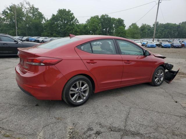  HYUNDAI ELANTRA 2017 Красный