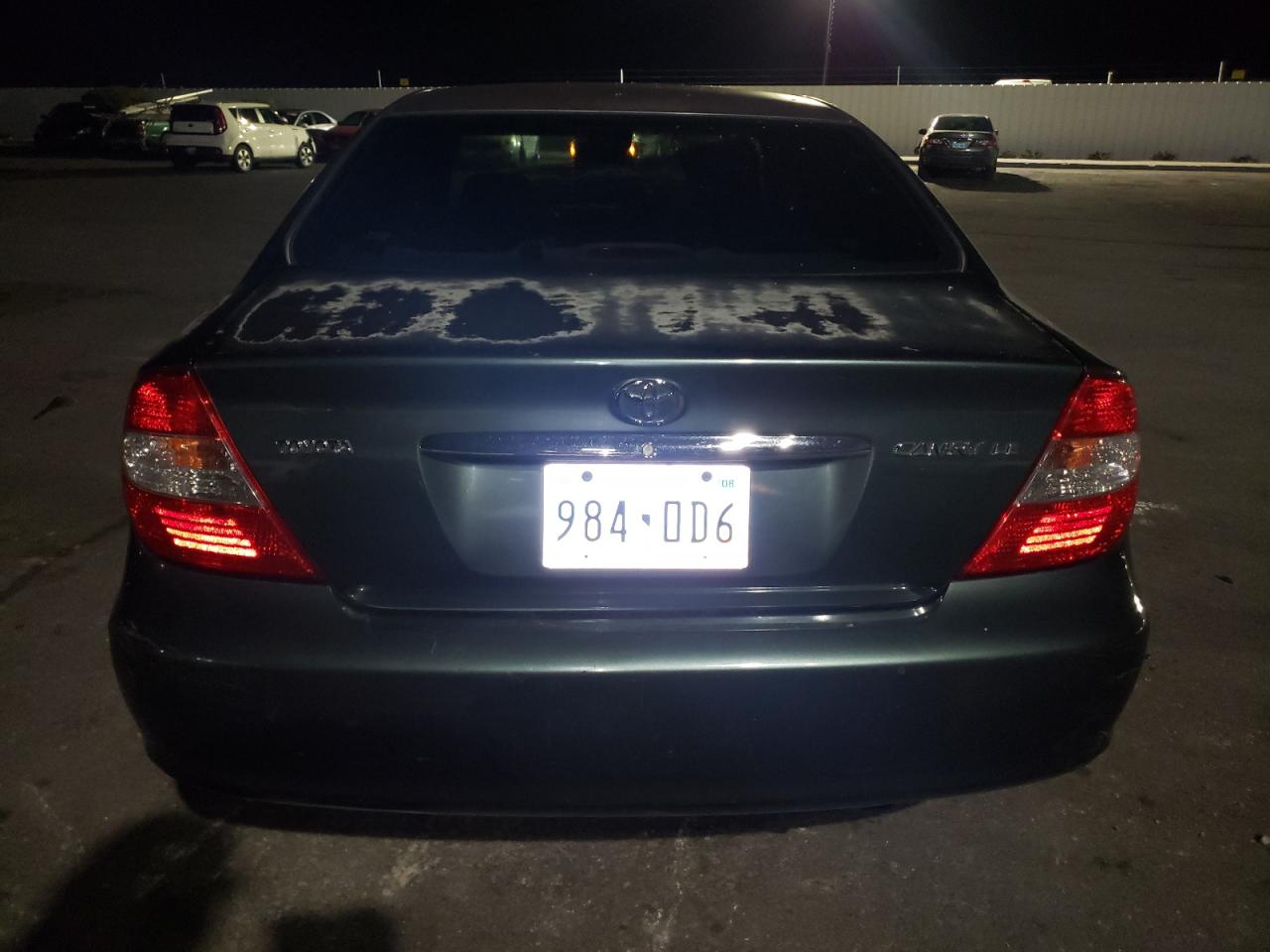 2002 Toyota Camry Le VIN: 4T1BE32K52U579133 Lot: 70431155