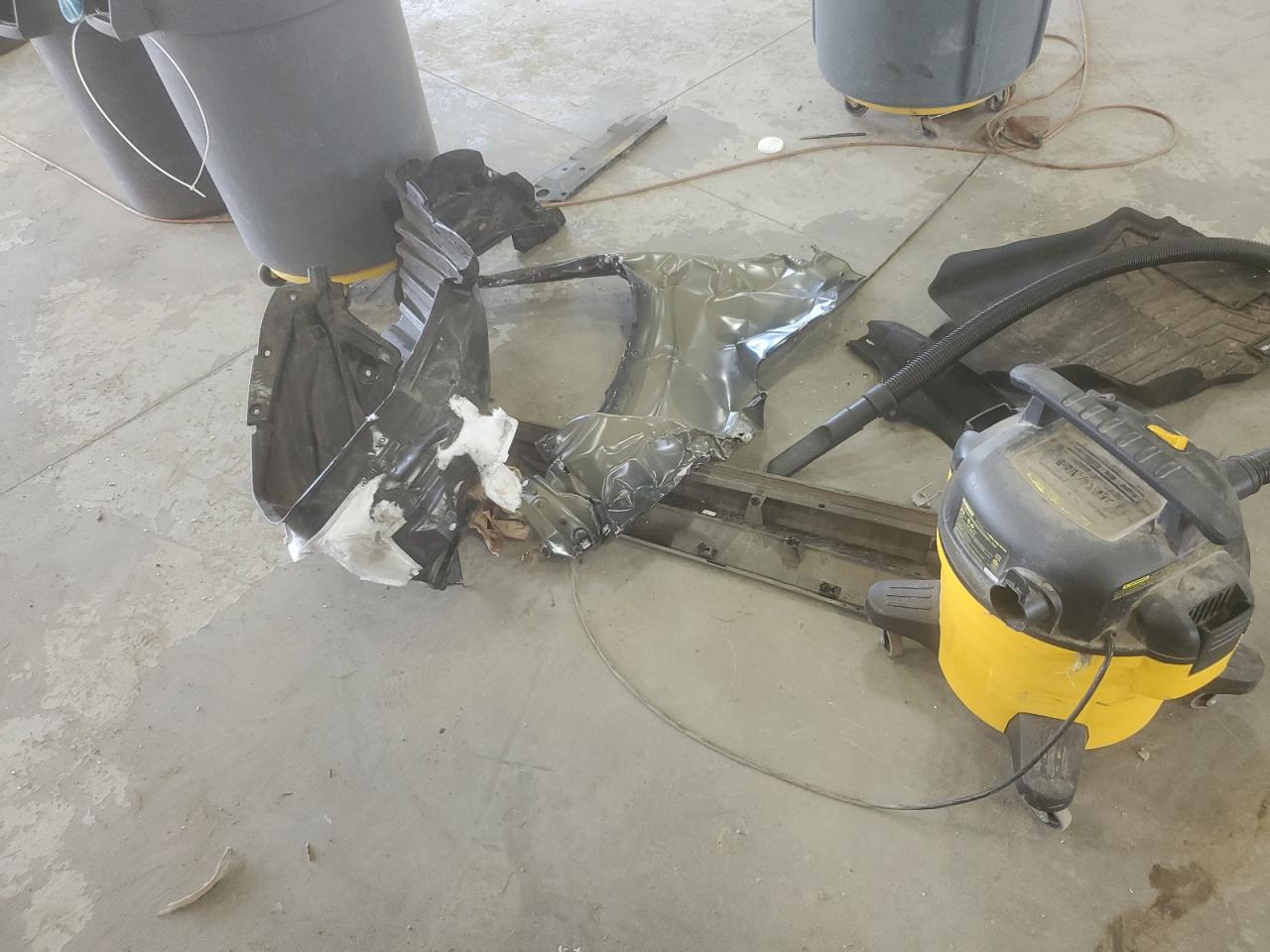 2023 Subaru Ascent Premium VIN: 4S4WMABD0P3413125 Lot: 68546605