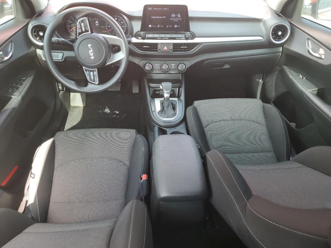 2018 Kia Forte Fe VIN: 3KPF24AD7NE438574 Lot: 69354725