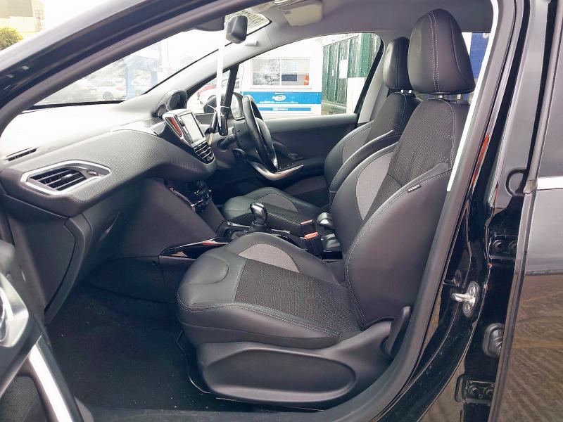 2018 PEUGEOT 2008 ALLUR