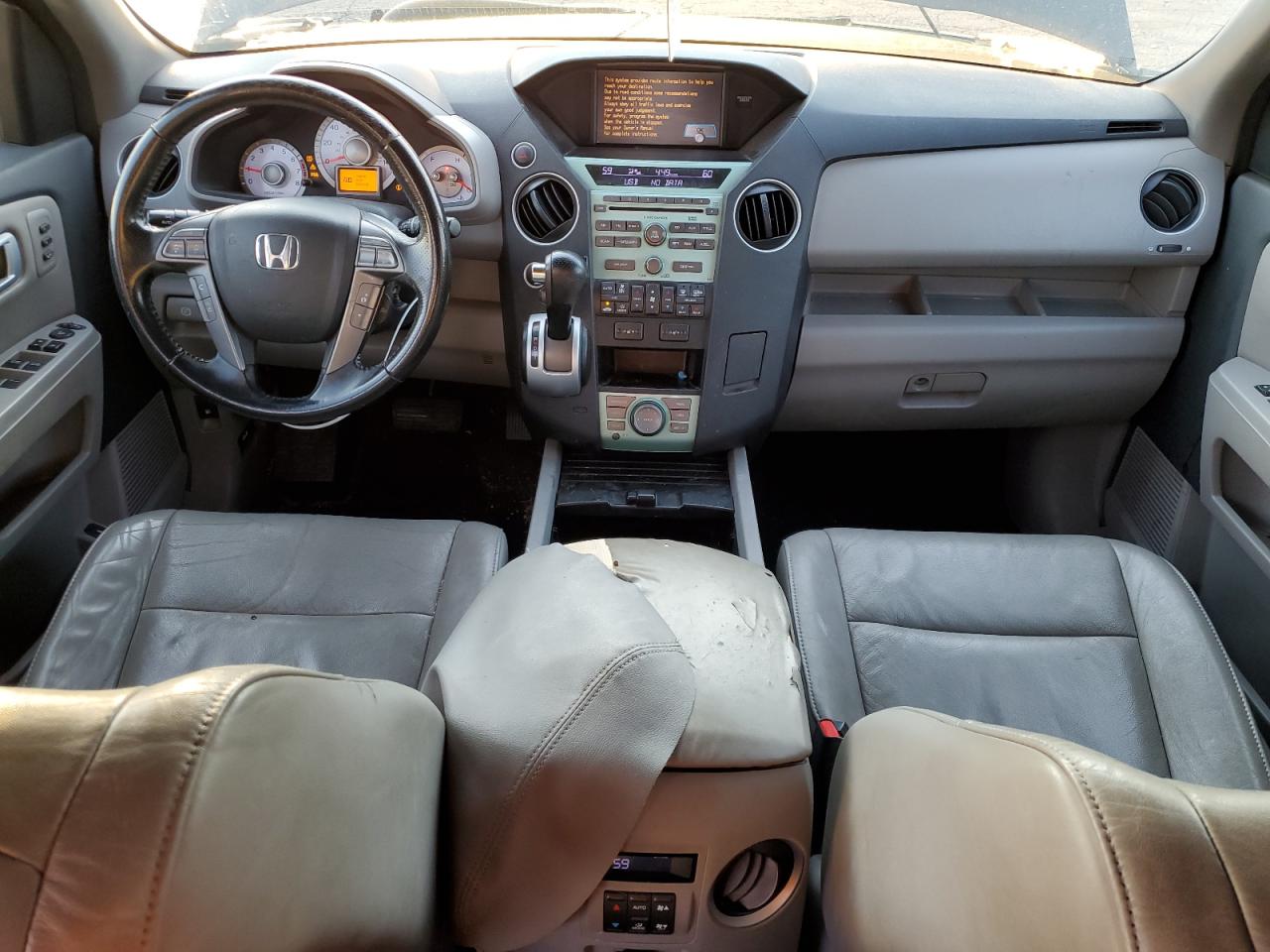 2010 Honda Pilot Touring VIN: 5FNYF4H87AB038749 Lot: 69882305