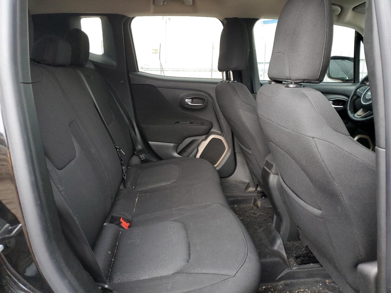 2016 Jeep Renegade Latitude VIN: ZACCJBBW6GPC45591 Lot: 70325055