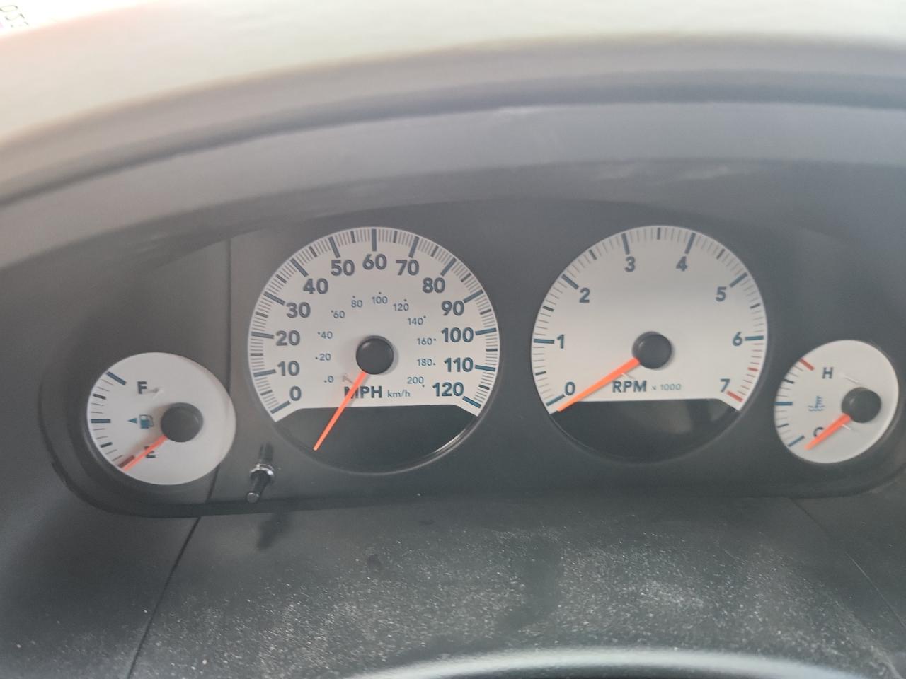 2005 Dodge Caravan Sxt VIN: 1D4GP45RX5B311118 Lot: 69861705