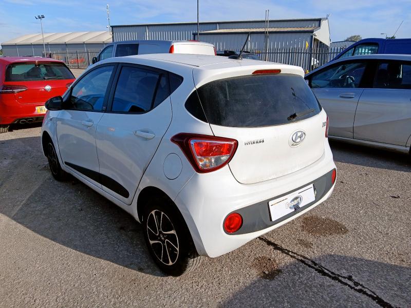 2018 HYUNDAI I10 GO SE