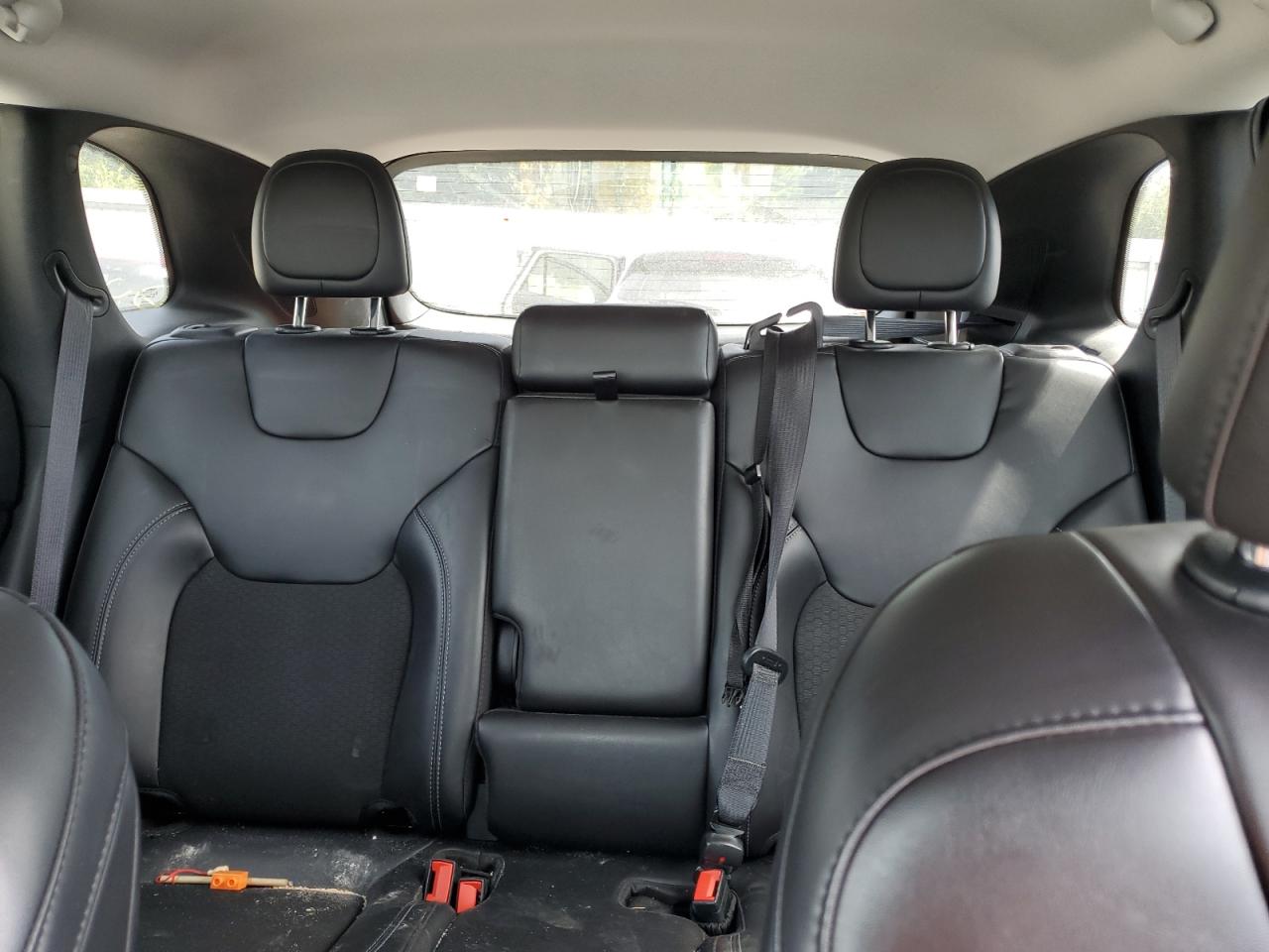 2020 Jeep Cherokee Latitude Plus VIN: 1C4PJLLB9LD581604 Lot: 70257275