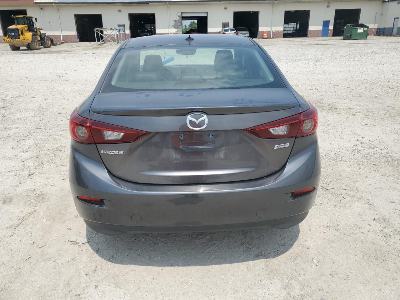 2018 Mazda 3 Touring VIN: 3MZBN1V37JM261818 Lot: 67398975