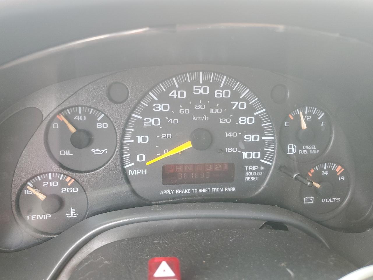 2000 Chevrolet Express G2500 VIN: 1GCGG29F5Y1262583 Lot: 70409045