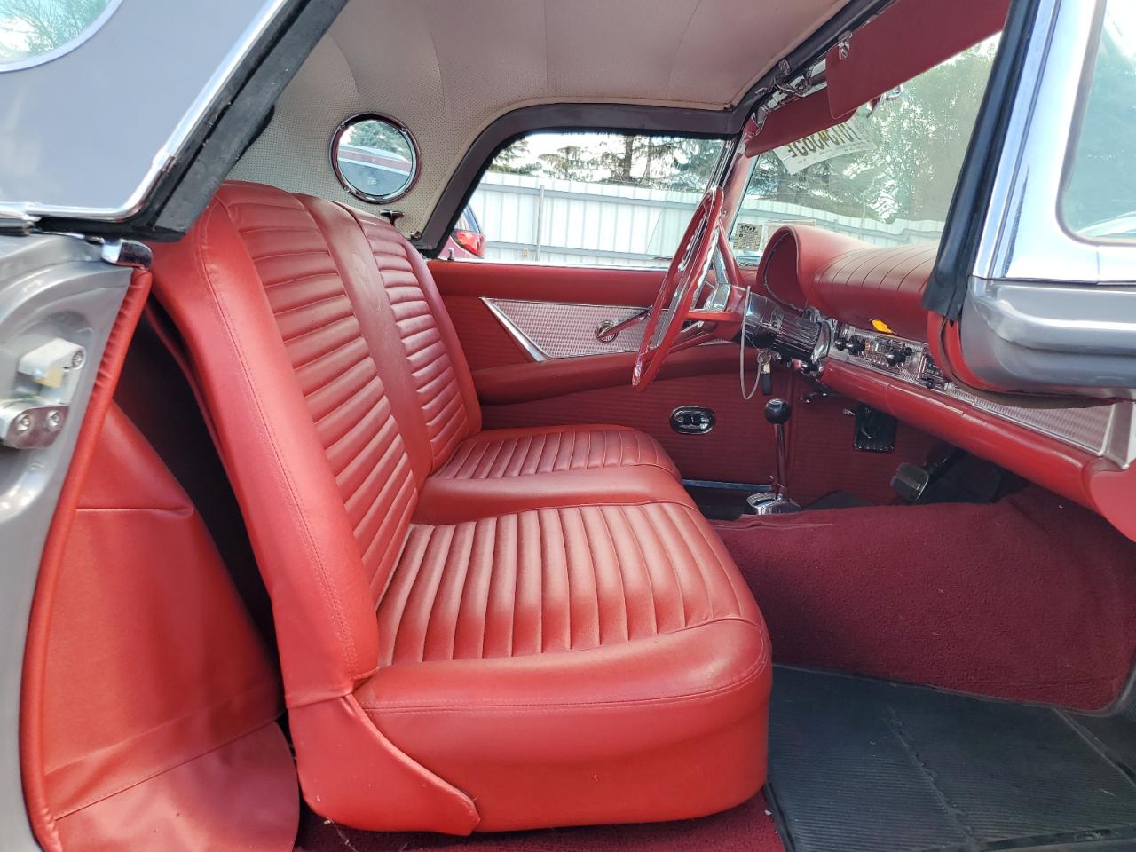 1957 Ford Thunderbir VIN: D7FH185720 Lot: 70134385