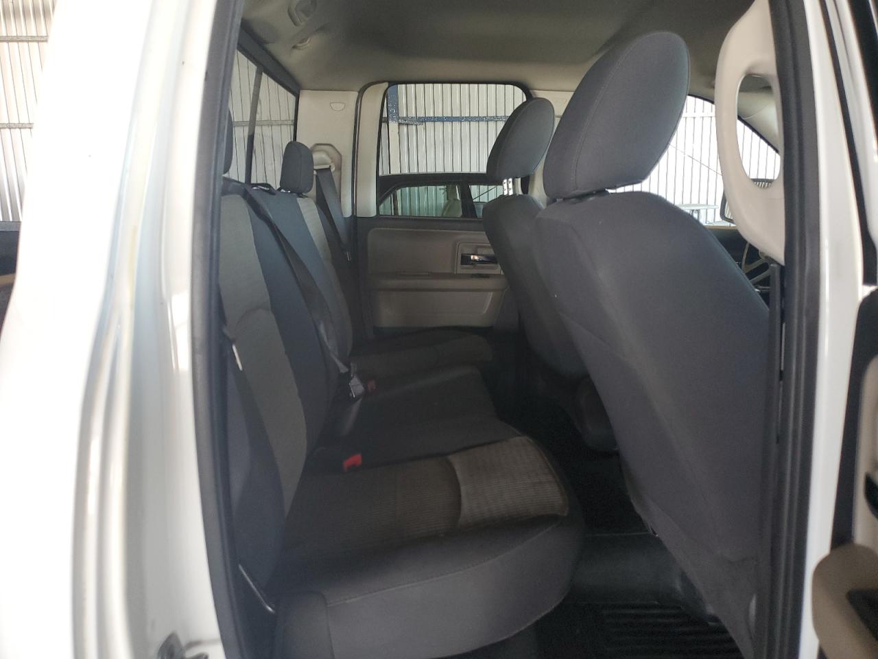 2010 Dodge Ram 1500 VIN: 1D7RB1GT4AS213259 Lot: 69886355