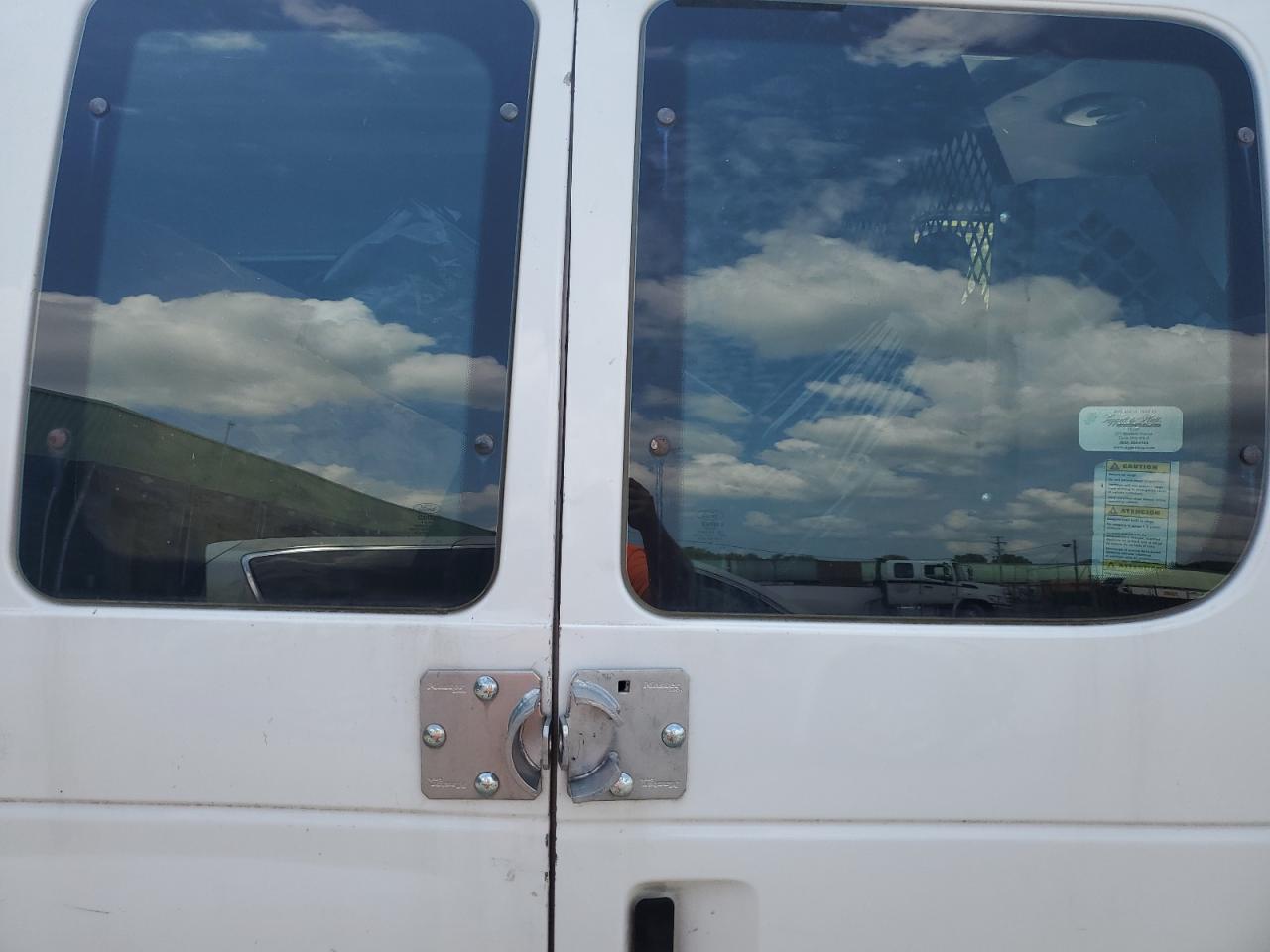 1FTNE1EWXBDA75374 2011 Ford Econoline E150 Van