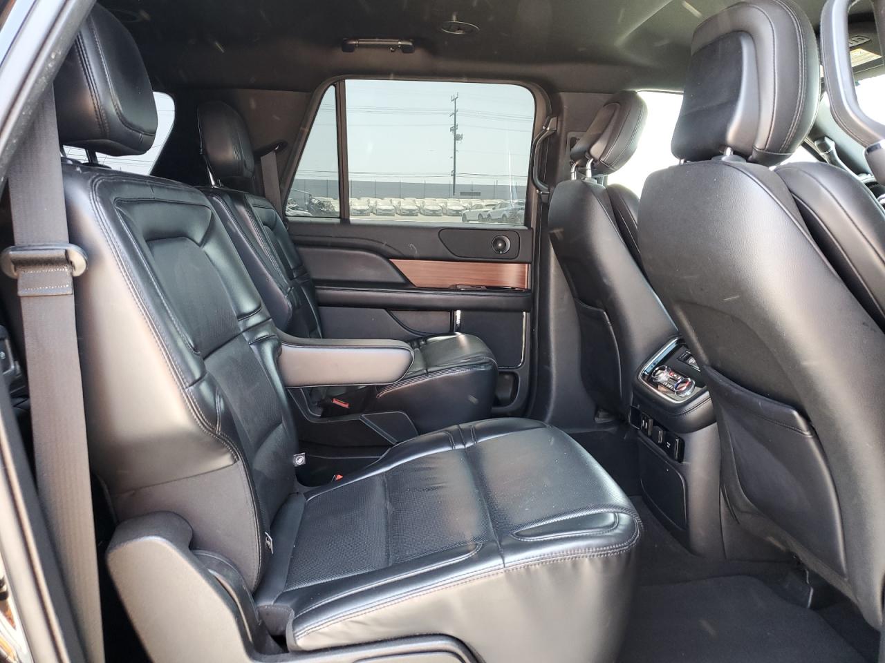 2020 Lincoln Navigator L VIN: 5LMJJ3MT5LEL00057 Lot: 68535385