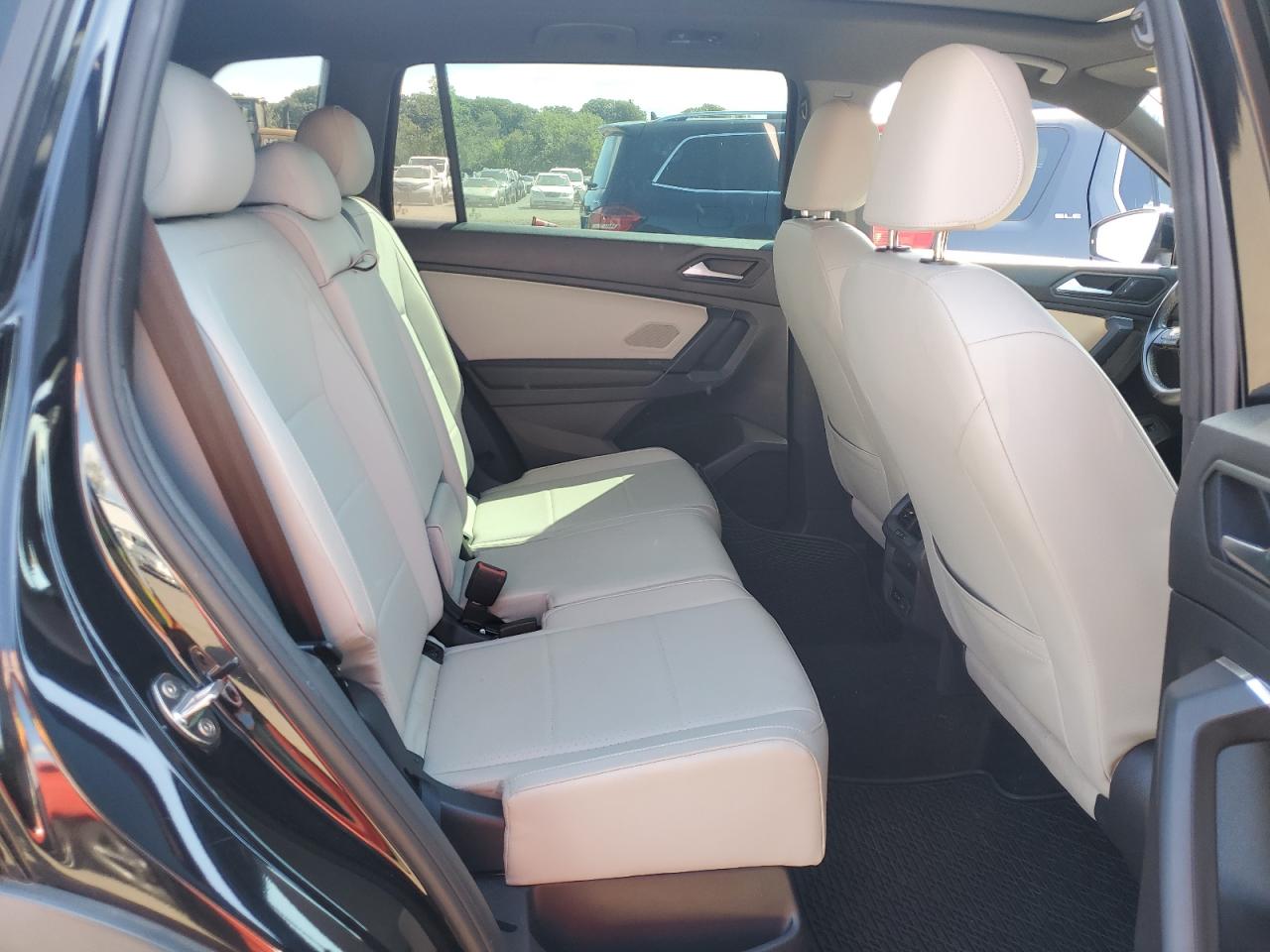 2019 Volkswagen Tiguan Se VIN: 3VV2B7AX6KM190542 Lot: 70150115