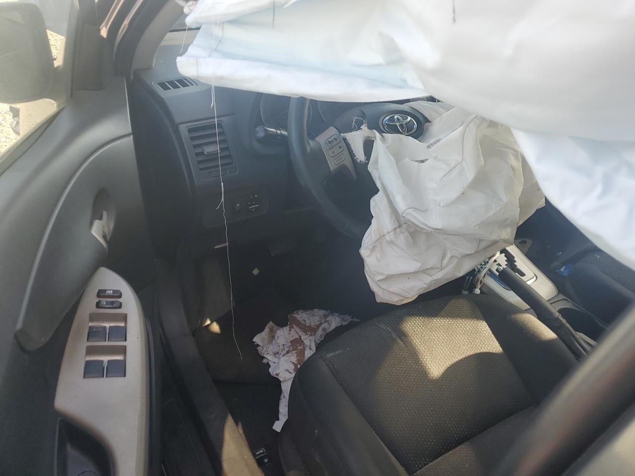 2010 Toyota Corolla Base VIN: 2T1BU4EE0AC237183 Lot: 70555585