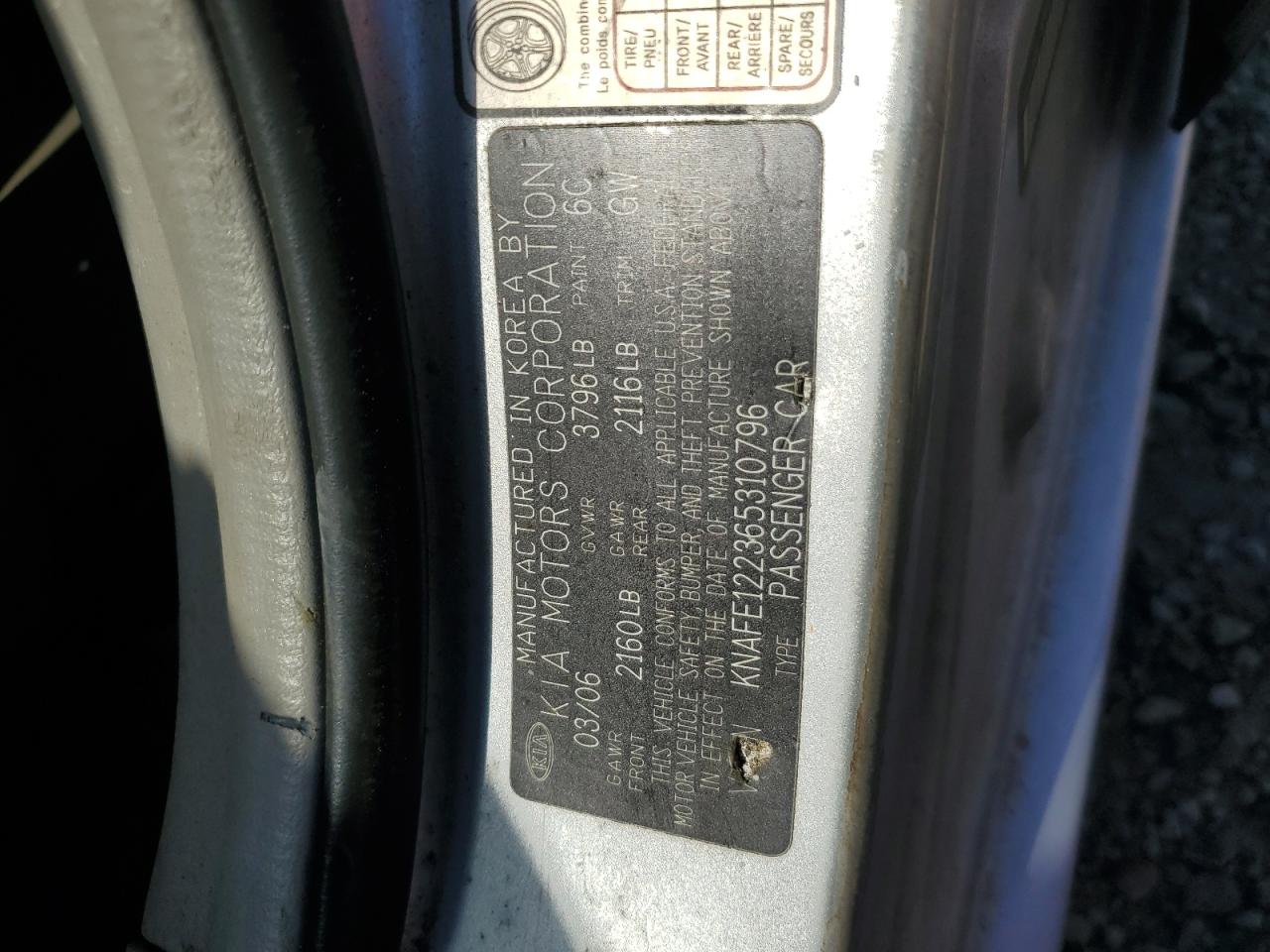 2006 Kia Spectra Lx VIN: KNAFE122365310796 Lot: 70728555
