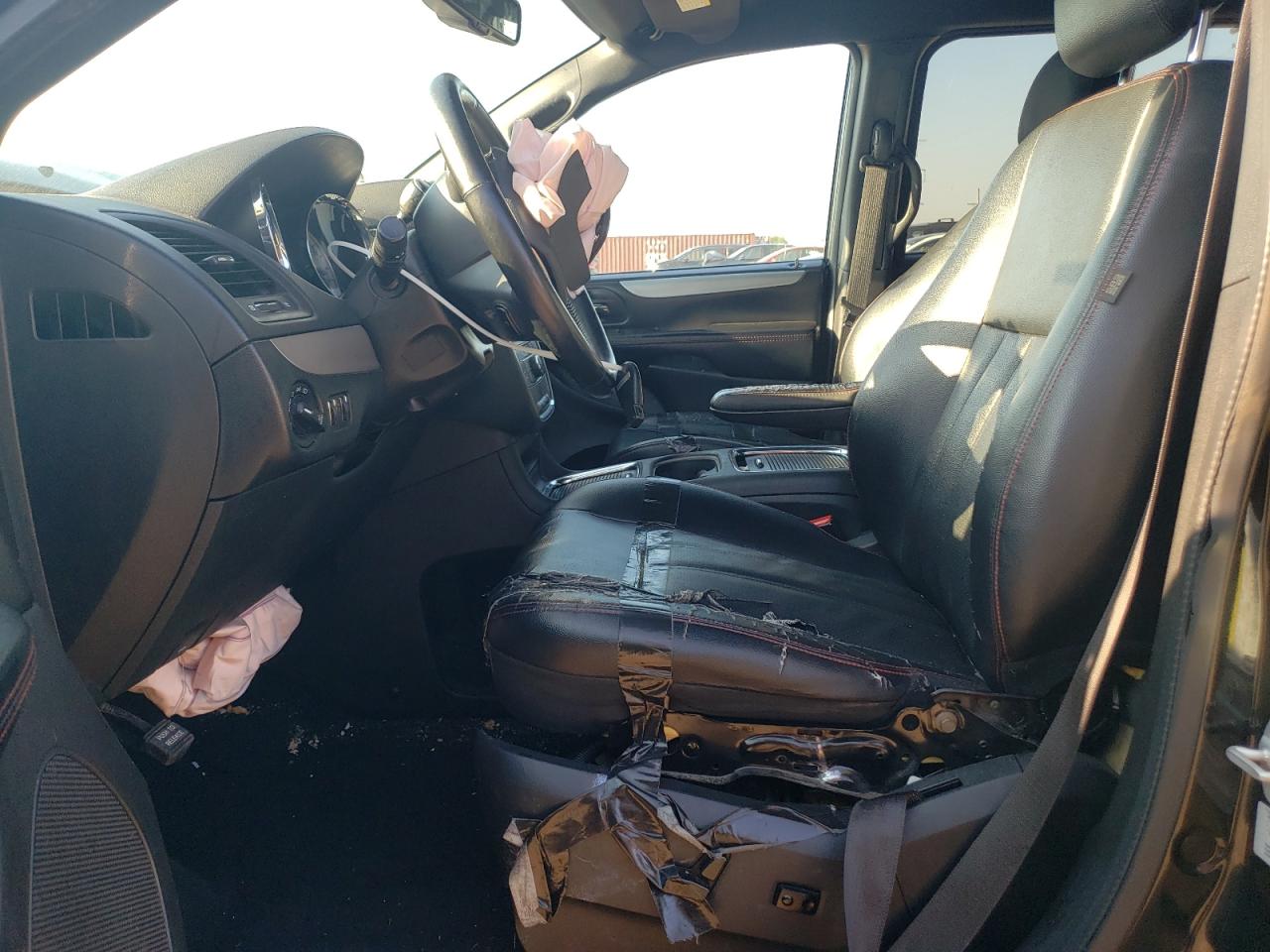 2017 Dodge Grand Caravan Gt VIN: 2C4RDGEG8HR799246 Lot: 68548455