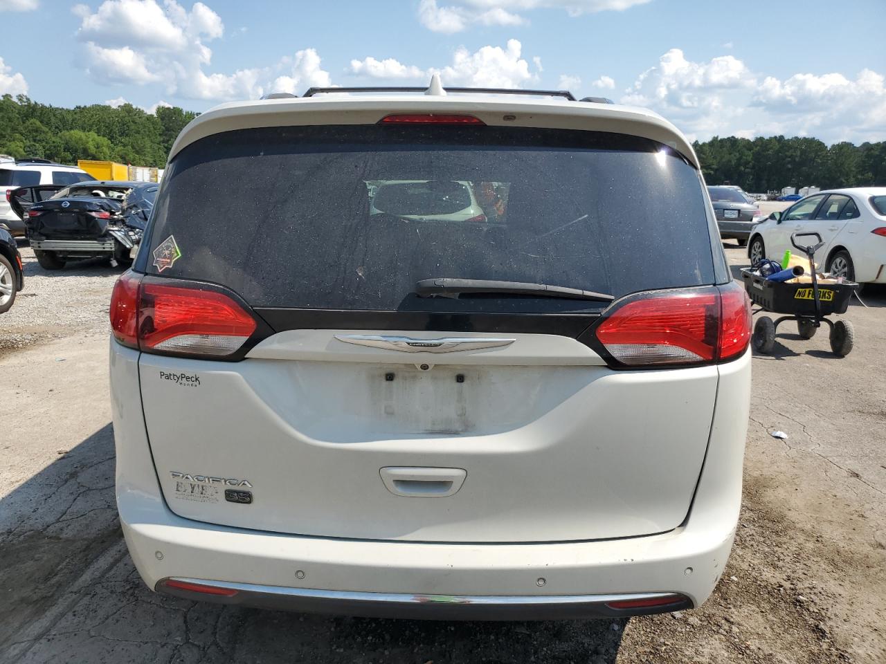 2020 Chrysler Pacifica Touring L Plus VIN: 2C4RC1EG3LR110027 Lot: 67960665