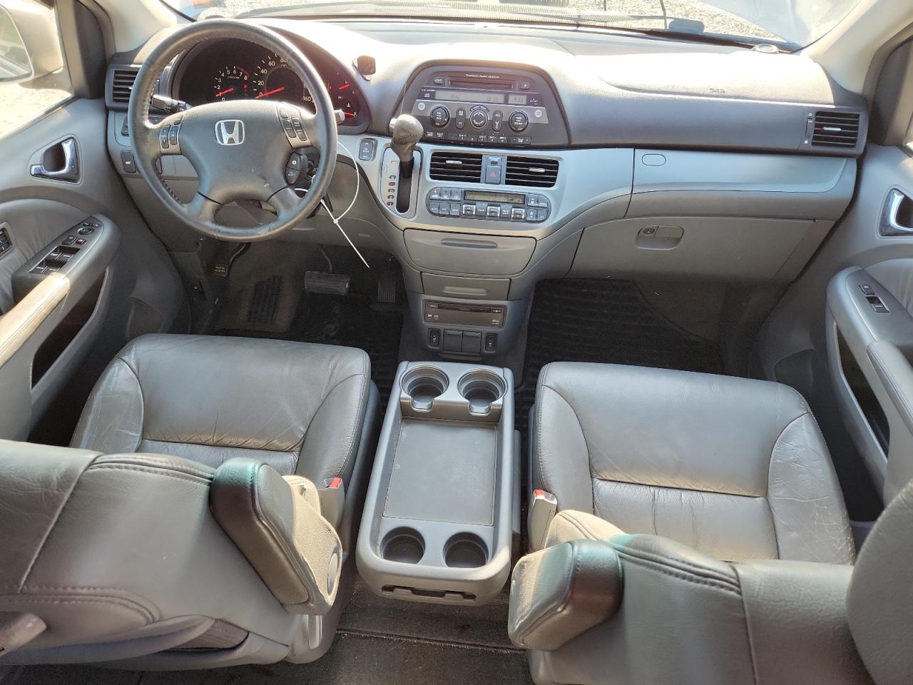 2006 Honda Odyssey Touring VIN: 5FNRL38836B114529 Lot: 69304805