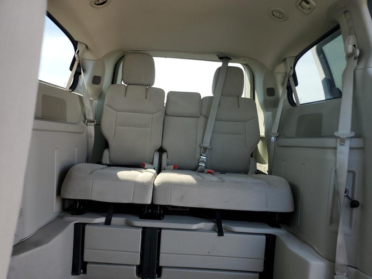 2017 Dodge Grand Caravan Se VIN: 2C7WDGBG5HR618355 Lot: 70754235