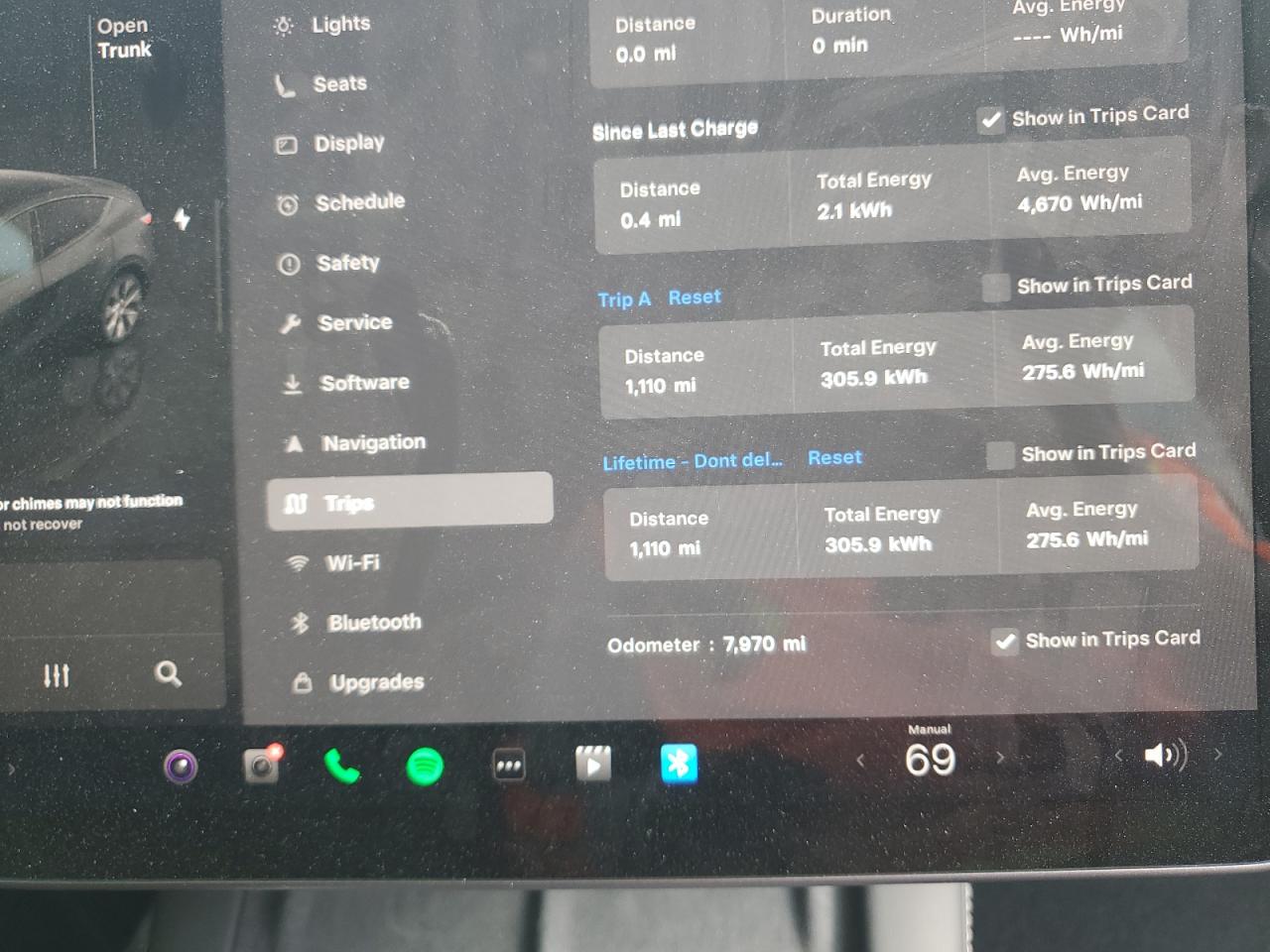 2023 Tesla Model Y VIN: 7SAYGDEE7PA189588 Lot: 69606145