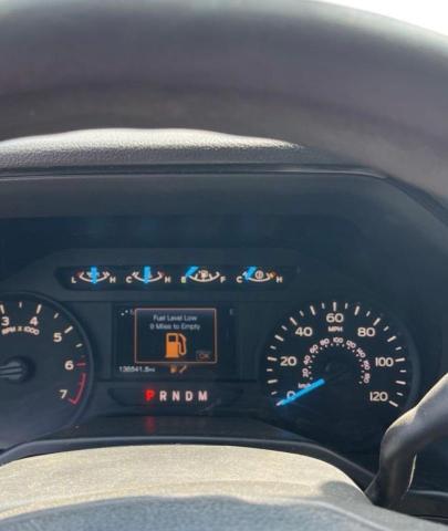 Pickups FORD F-150 2017 Gray