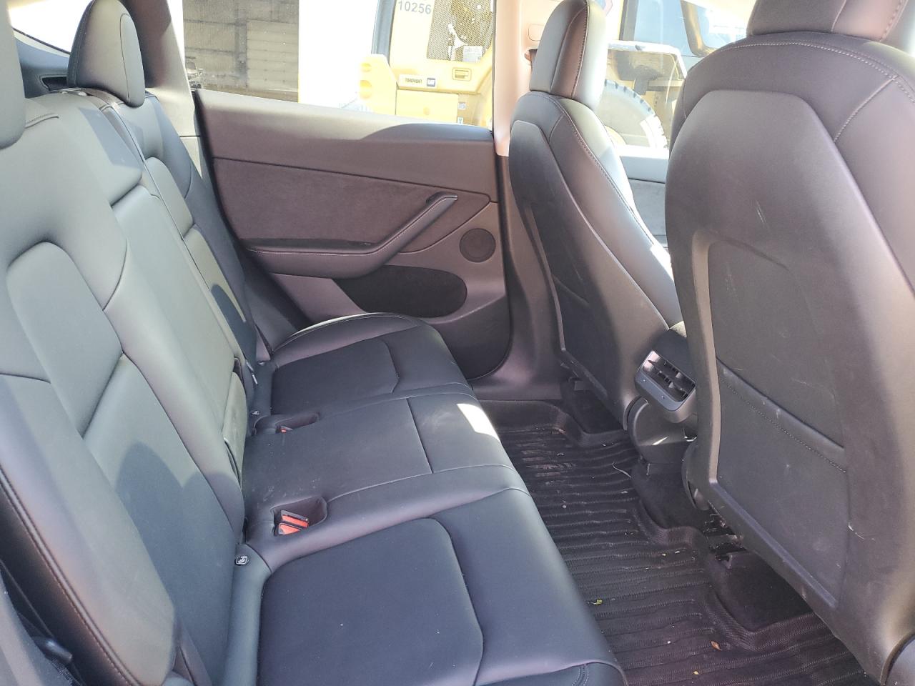 2023 Tesla Model Y VIN: 7SAYGDEEXPF582939 Lot: 69034675