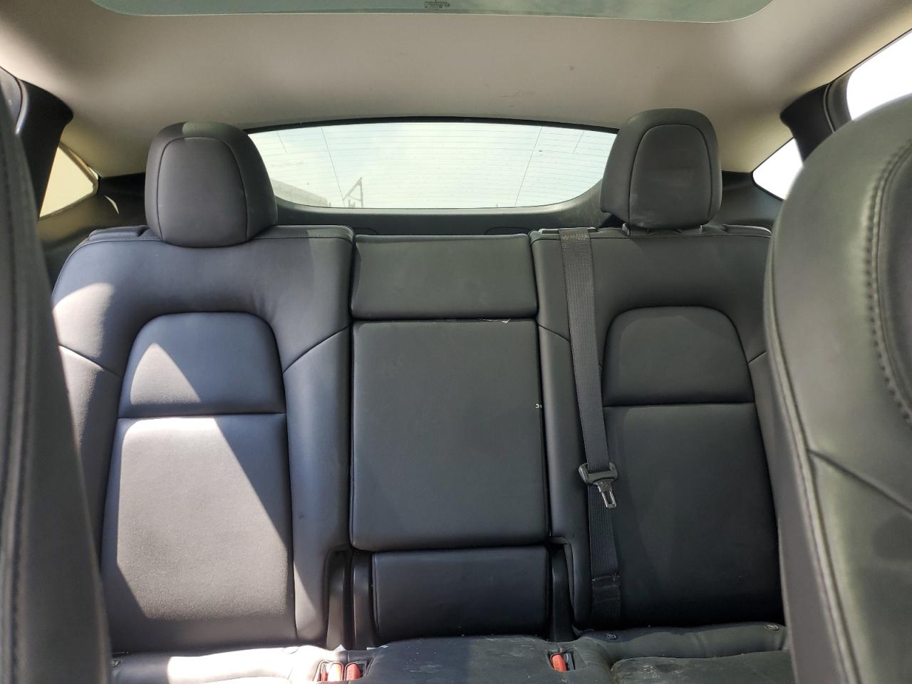 2020 Tesla Model Y VIN: 5YJYGDEE5LF034967 Lot: 70299515