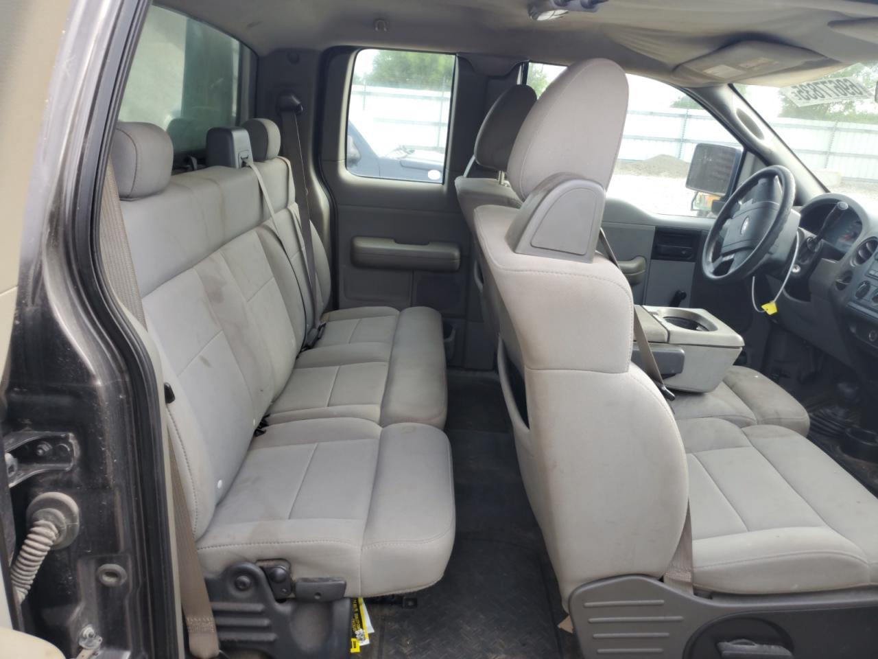 2005 Ford F150 VIN: 1FTRX14W65FB46270 Lot: 69677835