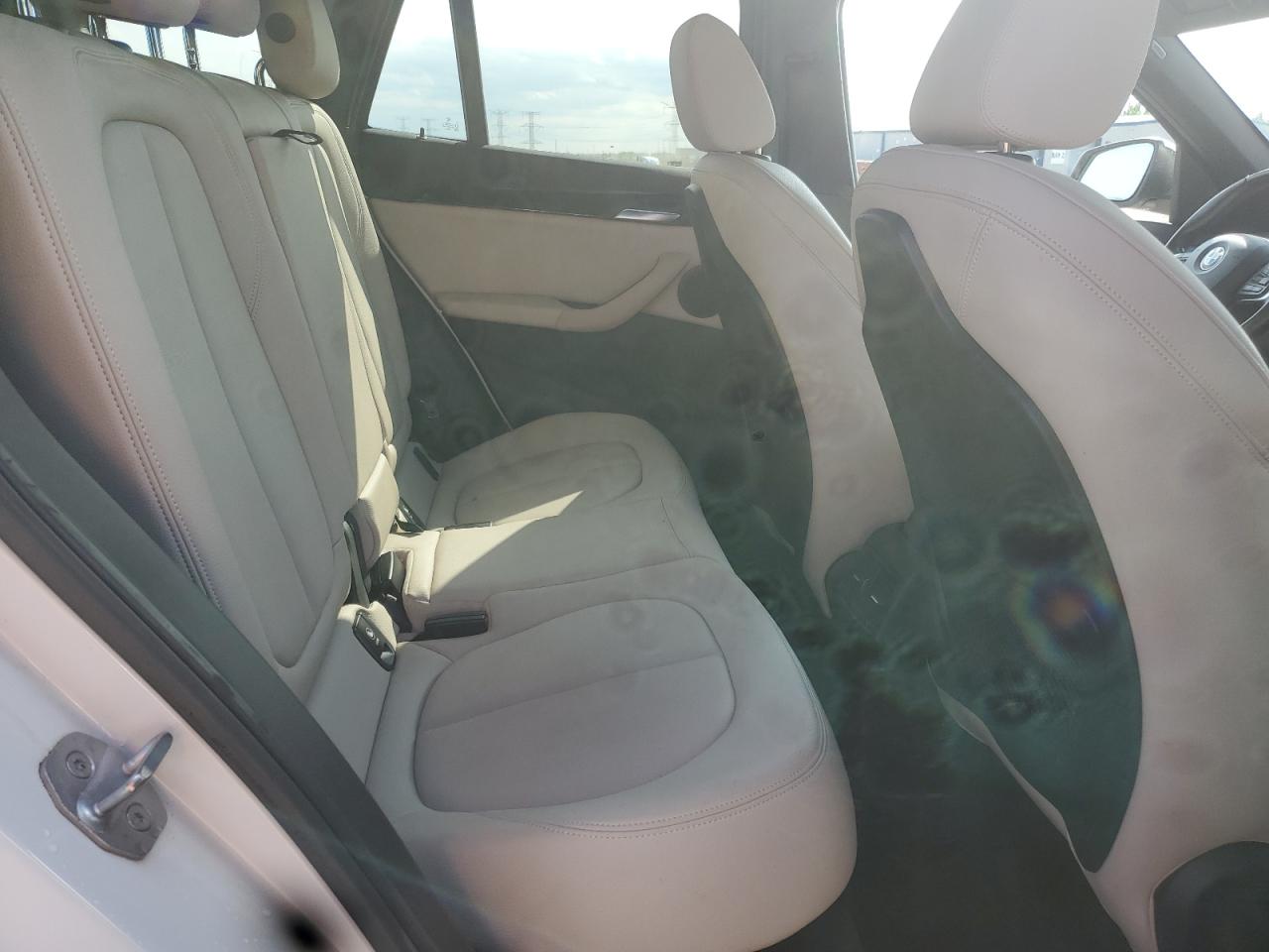 2018 BMW X1 xDrive28I VIN: WBXHT3C35J5L31553 Lot: 70544055