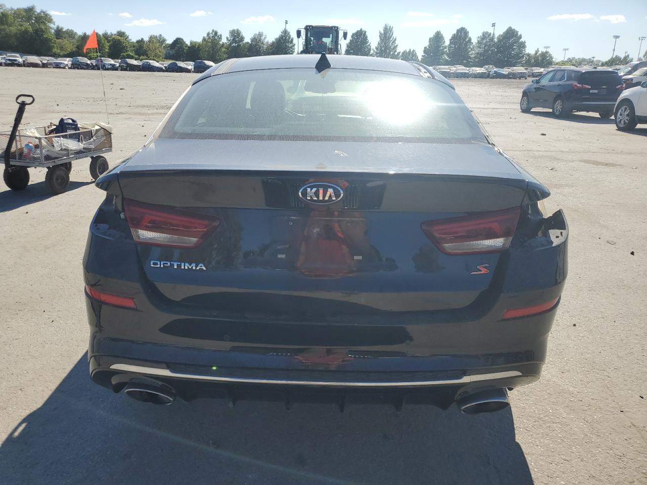 2019 Kia Optima Lx VIN: 5XXGT4L31KG368370 Lot: 70581415